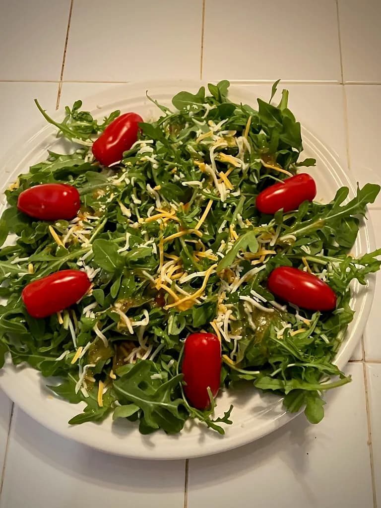 Arugula Salad with Cheese